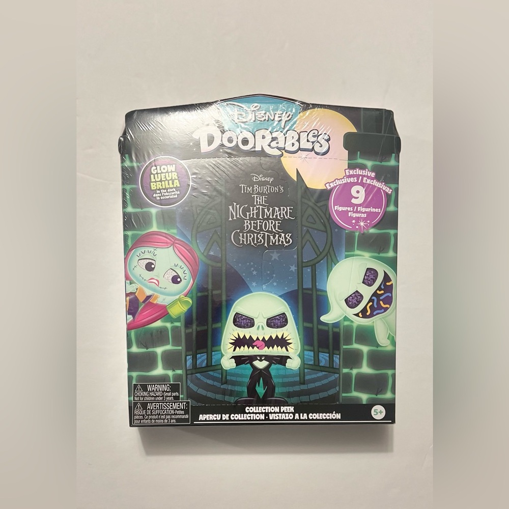 Disney nightmare before Christmas 9in set Doorables new glow in dark figure set